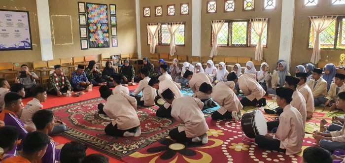 MAN 1 Tanjung Jabung Barat Terima Kunjungan Study Tiru dari SMAN 9 Kota Jambi